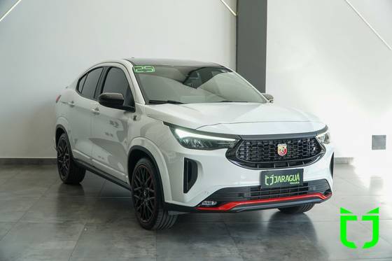 FIAT FASTBACK 1.3 TURBO 270 FLEX ABARTH AT6 FIAT FASTBACK 1.3 TURBO 270 FLEX ABARTH AT6